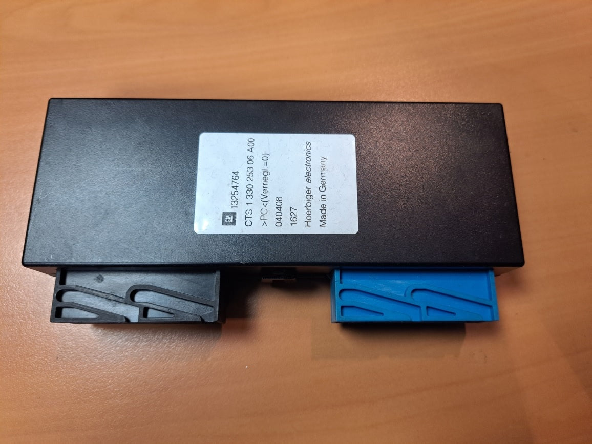 Opel Astra Twintop koffer dak ECU