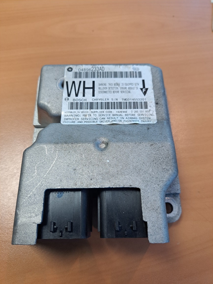 Jeep airbag unit 04896233AD