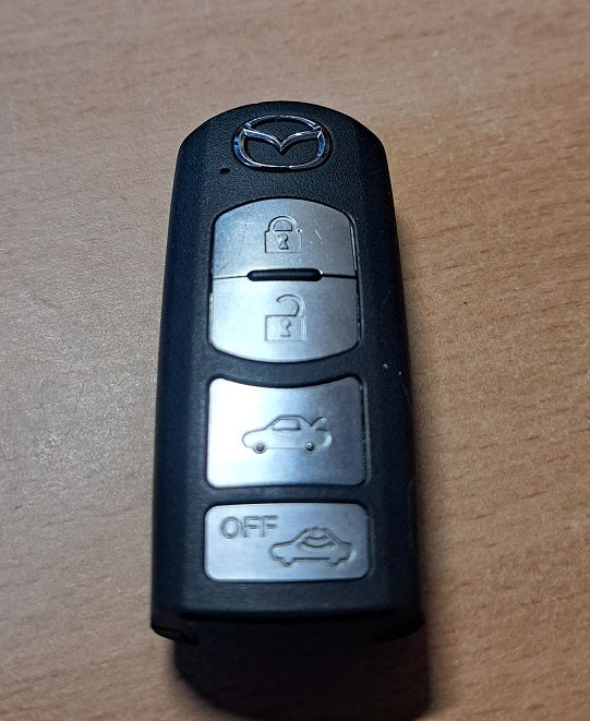 Mazda sleutel met afstandsbediening