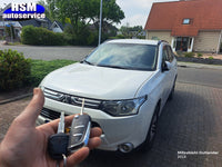 Mitsubishi sleutel met afstandsbediening thumbnail 3
