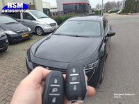 Peugeot sleutel met afstandsbediening thumbnail 3