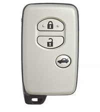Toyota sleutel met afstandsbediening thumbnail 1